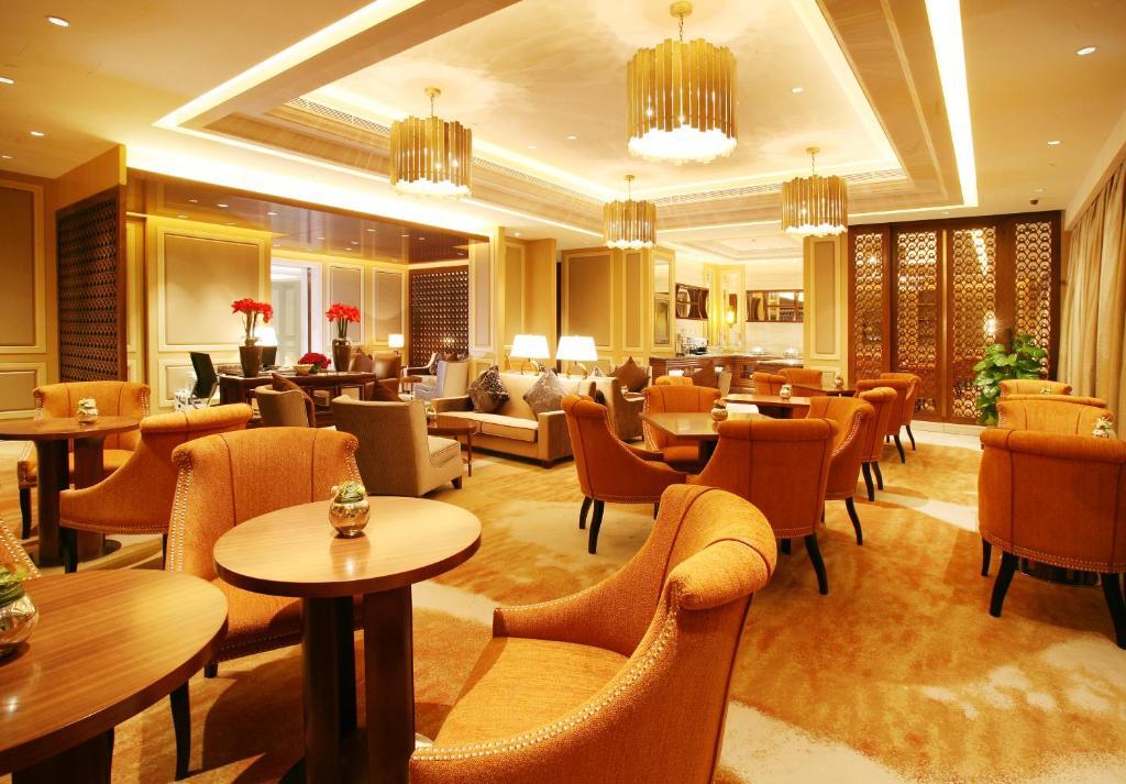 Landison Green Town Hotel Xinchang Екстер'єр фото